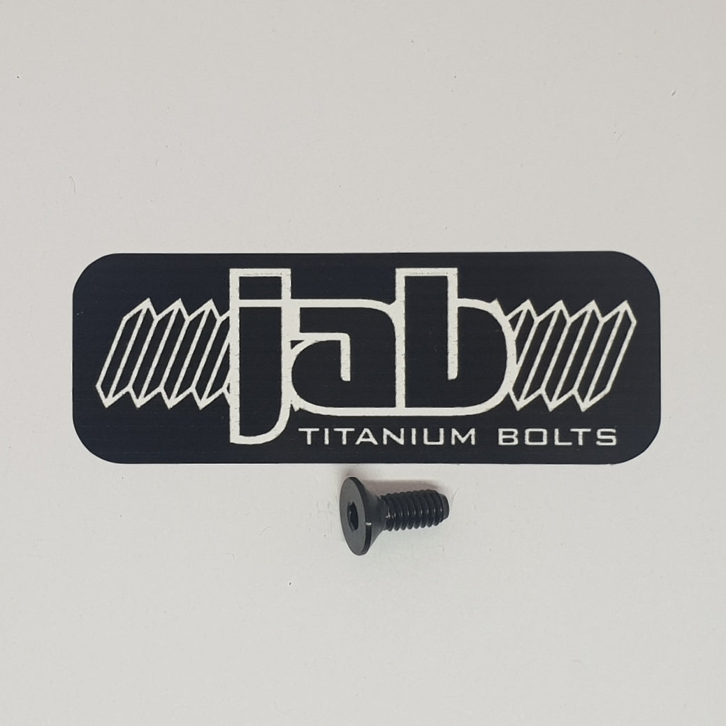 Titanium Countersunk M4x8mm Bolt