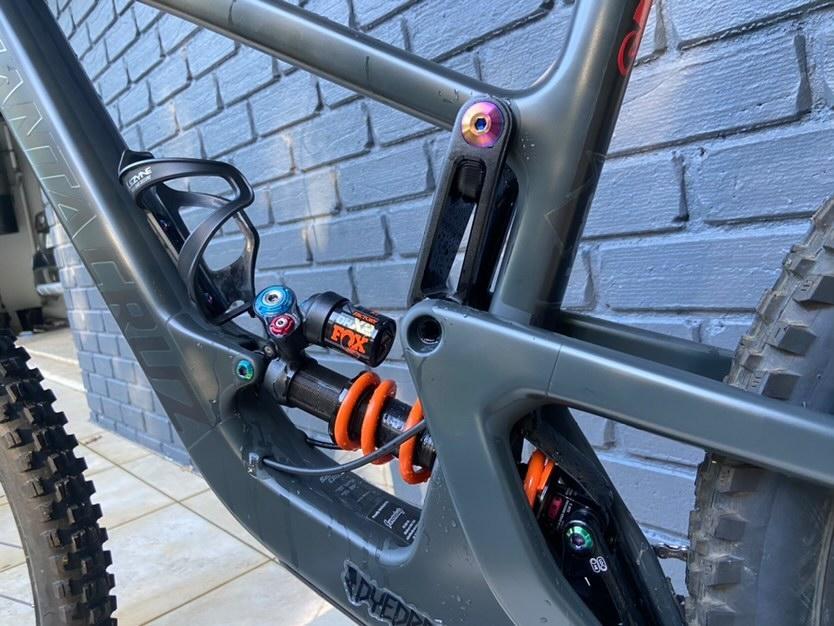 Santa cruz linkage bolts new arrivals
